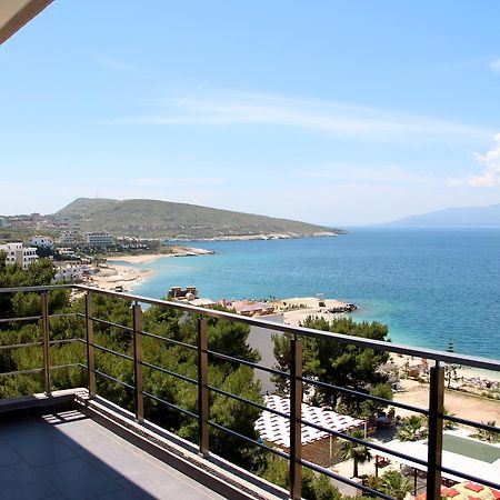 Franklin Rooms Sarandë Exteriör bild