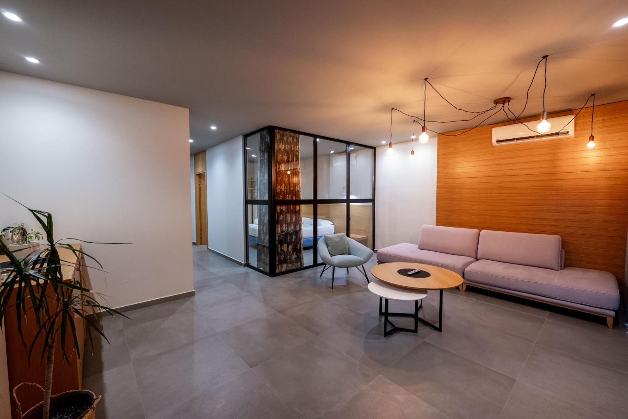 Franklin Rooms Sarandë Exteriör bild