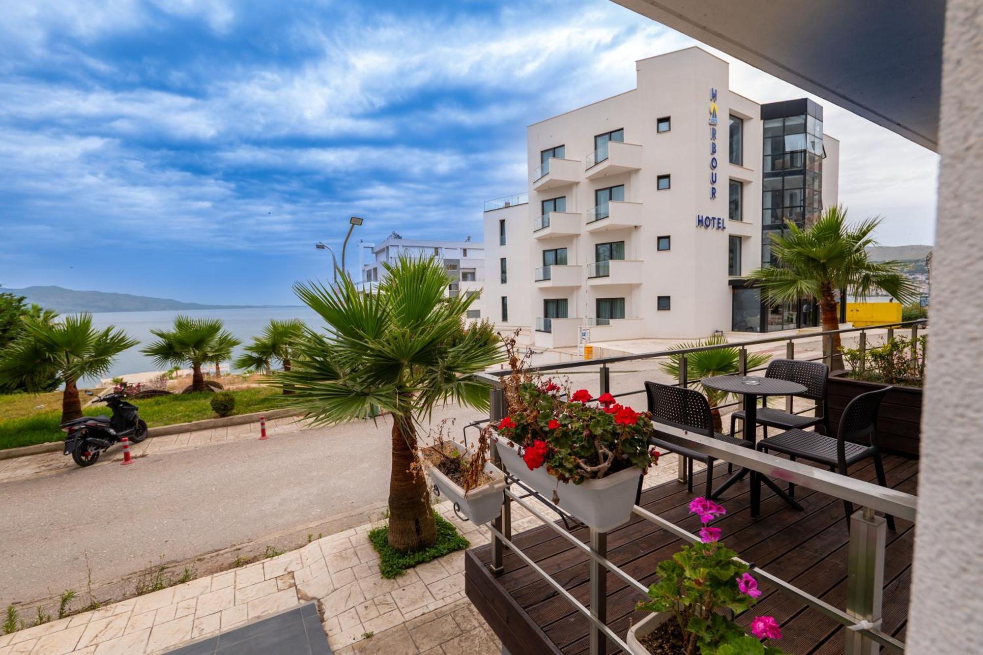 Franklin Rooms Sarandë Exteriör bild